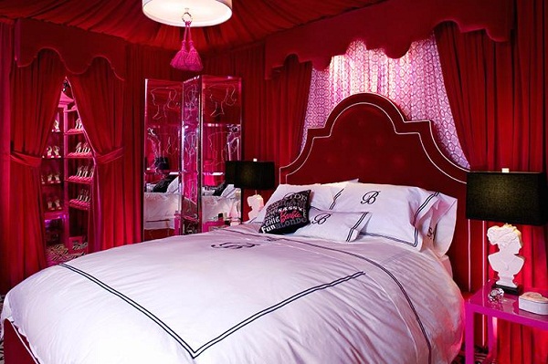 lightings-interior-popular-design-bedroom-home-design-marvelous-romantic-ideas-for-the-bedroom-on-valentines-day-with-awesome-ceiling-and-wall-decor-combine-pink-nightstand-ideas-romantic-bedroom